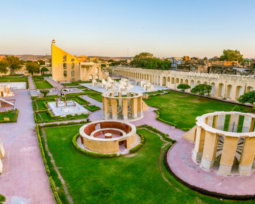 Jantar mantar Jaipur Taxi